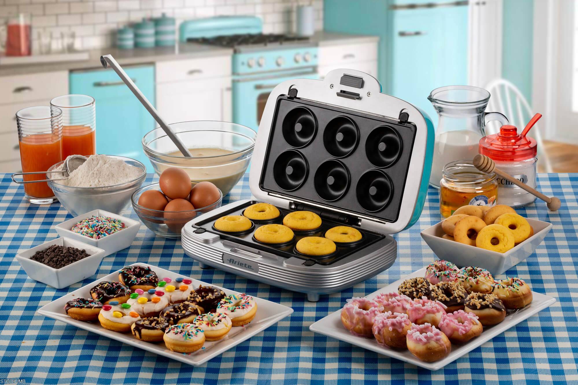 Donut plate for sandwich and waffle maker SNACK COLLECTION
